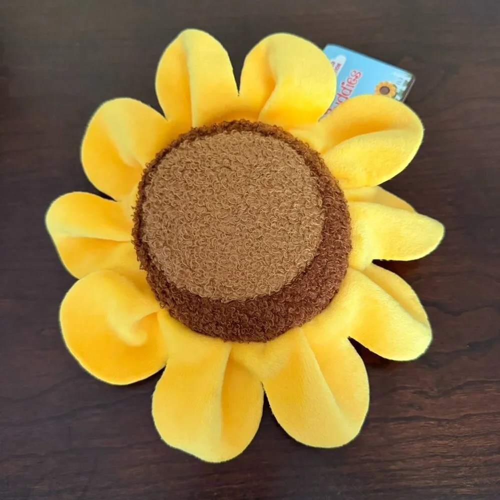 P.L.A.Y. Big‎ Sunflower Plush Dog Toy (BRAND-NEW!)